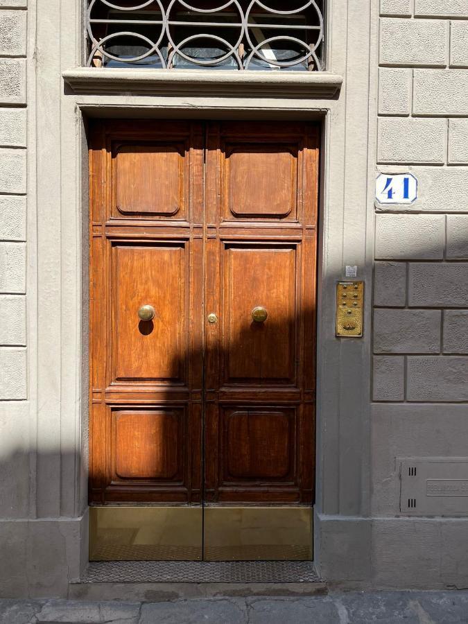 Santa Reparata Apt - Dolcevita Holiday Apartamento Florença Exterior foto